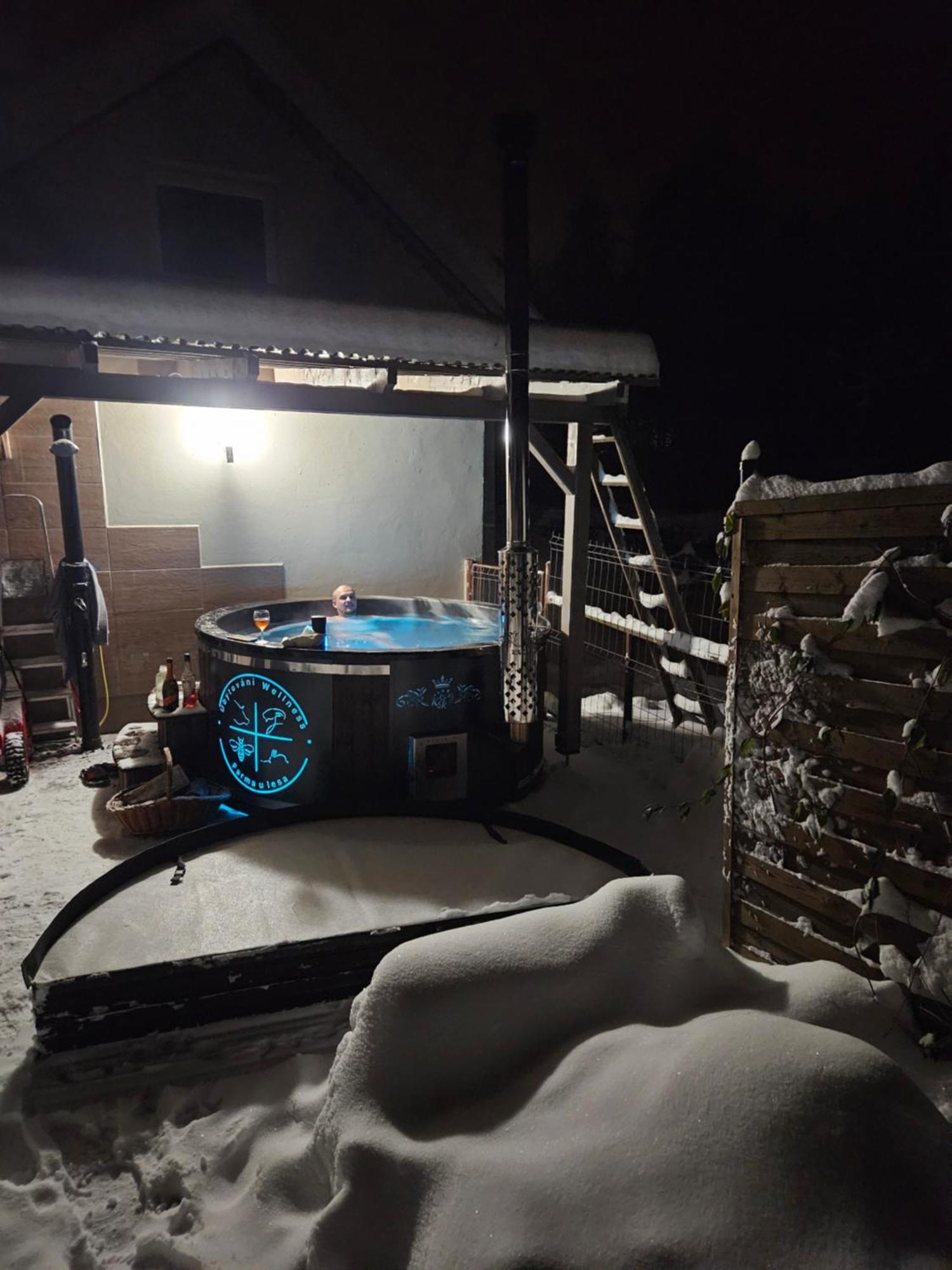 Farma U Lesa Appartement Hlinsko Buitenkant foto